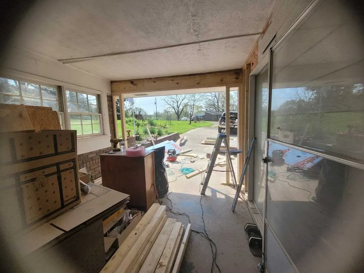 Air movers and dehumidifier for Water Mitigation Services in Campbell